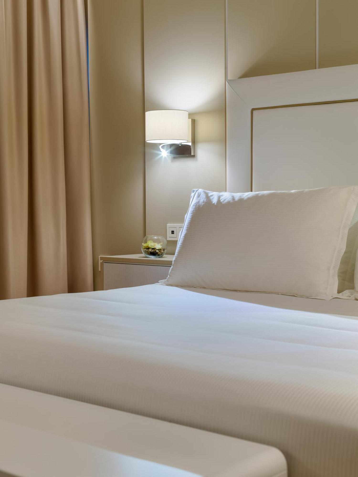 Superior Single Room,1324577845:JPEG